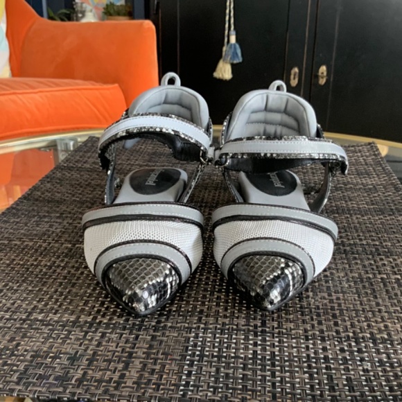 Jeffrey Campbell Enrich Sandals, Size 7, Python - Picture 8 of 8